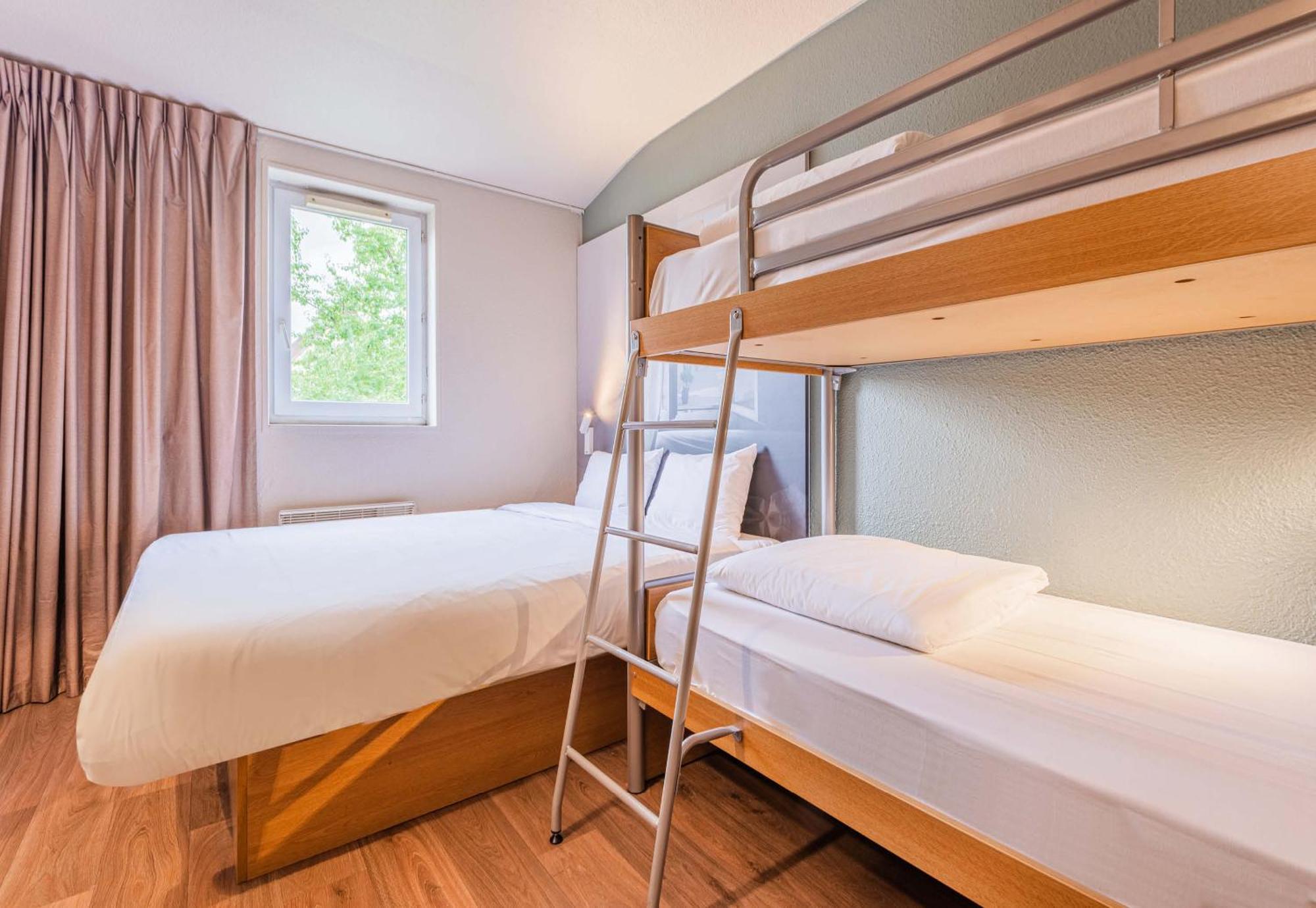 B&B Hotel Colmar Vignobles Ouest ヴィンツェンハイム エクステリア 写真